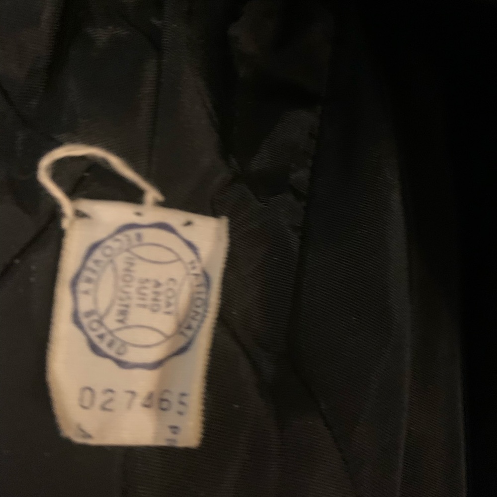 1940’s to 1950s Black Dress coat. The Quality!! So Flattering! - Picture 6 of 6